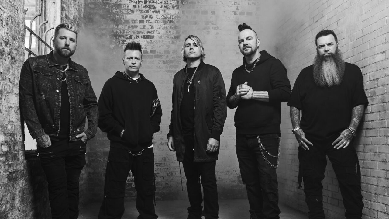 De la oscuridad a la redención: el viaje de Adam Gontier con Three Days Grace 🎤