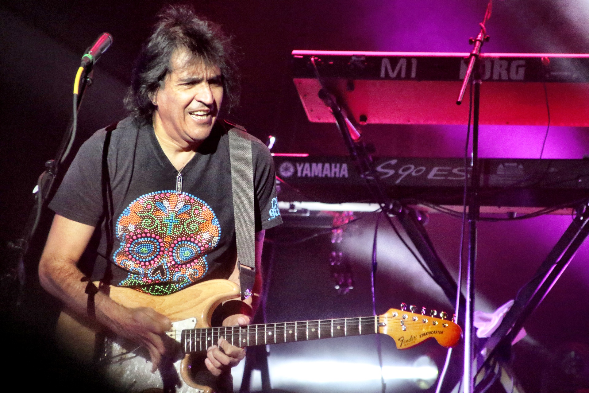 Enanitos_Verdes_&_Hombres_G_Paramount_Theater_06.12.19_(48059242447)